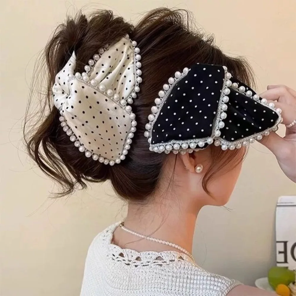

YHJ Elegant Polka Dot Pearls Triangle Hair Claw for Women Girls Sweet Claw Clips Crab Hair Clip Fashion Hair Accessories