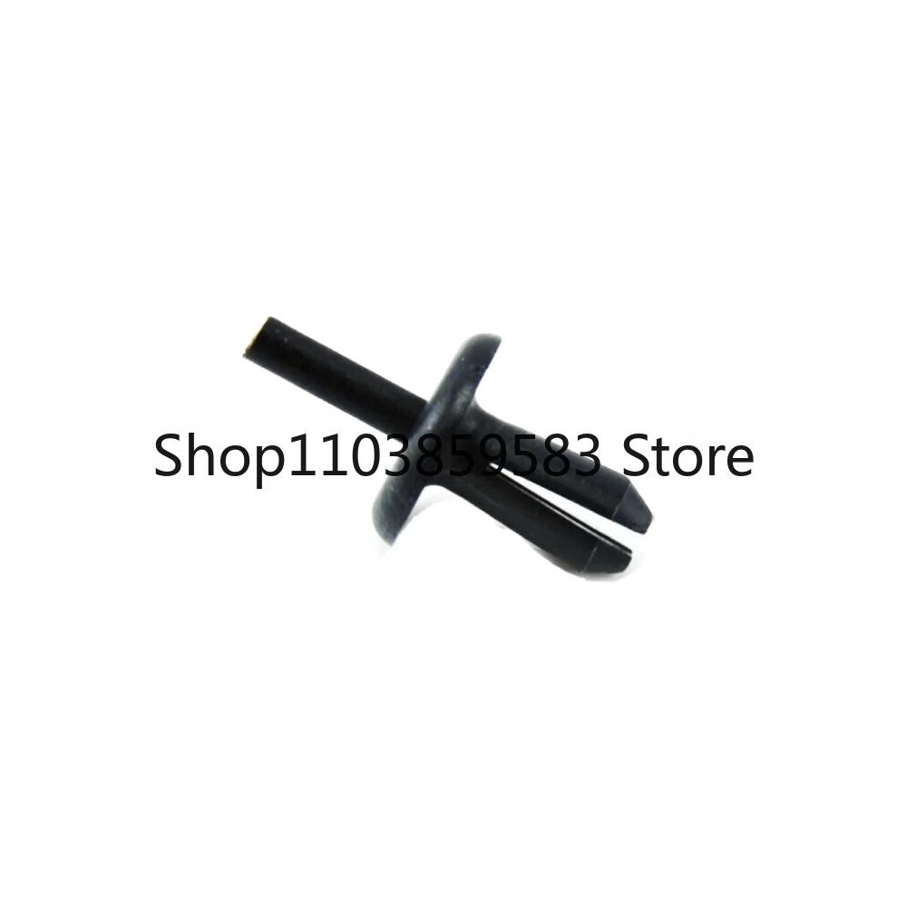 30x Car Fender Liner Rivets Expanding Clips Car Plastic Clips Expansion Nails Through Nails Nylon Clamps For Land Rover Defender