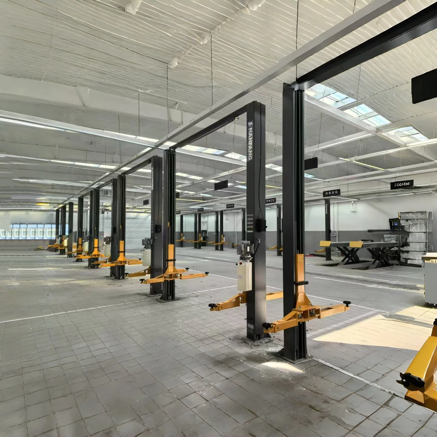 Подъемник для Nanfang 5T: Двух – обзор и цена Hydraulic Car Lift