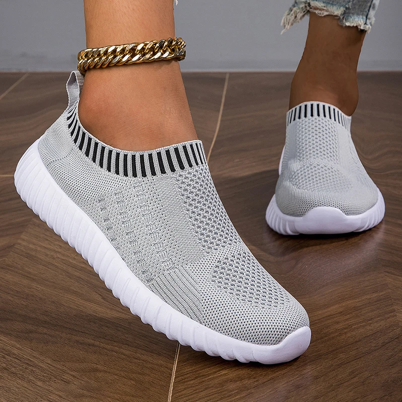 Summer Casual Women Sports Shoes Fashion Soft Sole Breathable Flat Shoes for Women Sneakers Comfort Tenis Running Walking Shoes