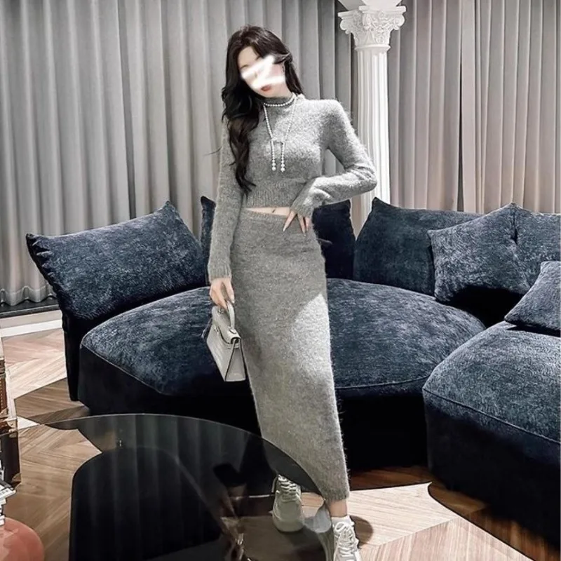 

2025 женский новый чистый стиль с воротником, короткий топ, длинная полуюбка, комплект из двух предметов, женская одежда