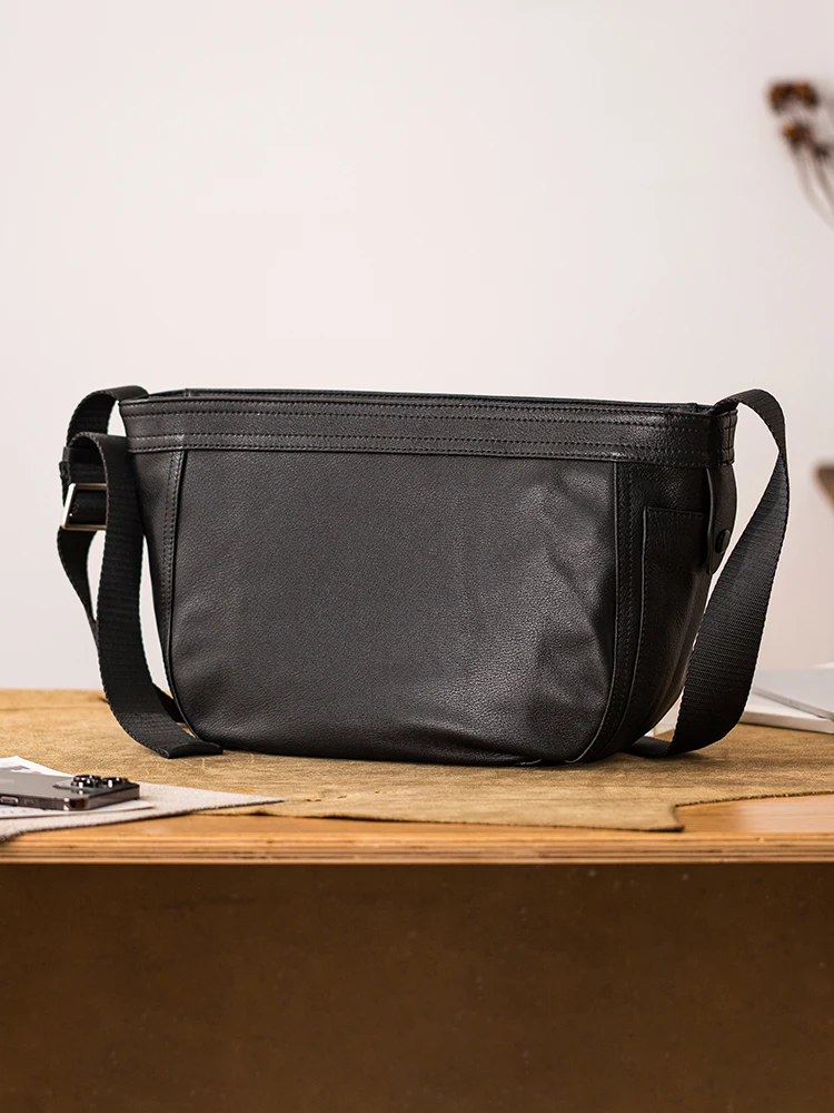 Outdoor daily travel sports genuine leather men's black shoulder bag casual luxury handmade real cowhide tablets crossbody bag