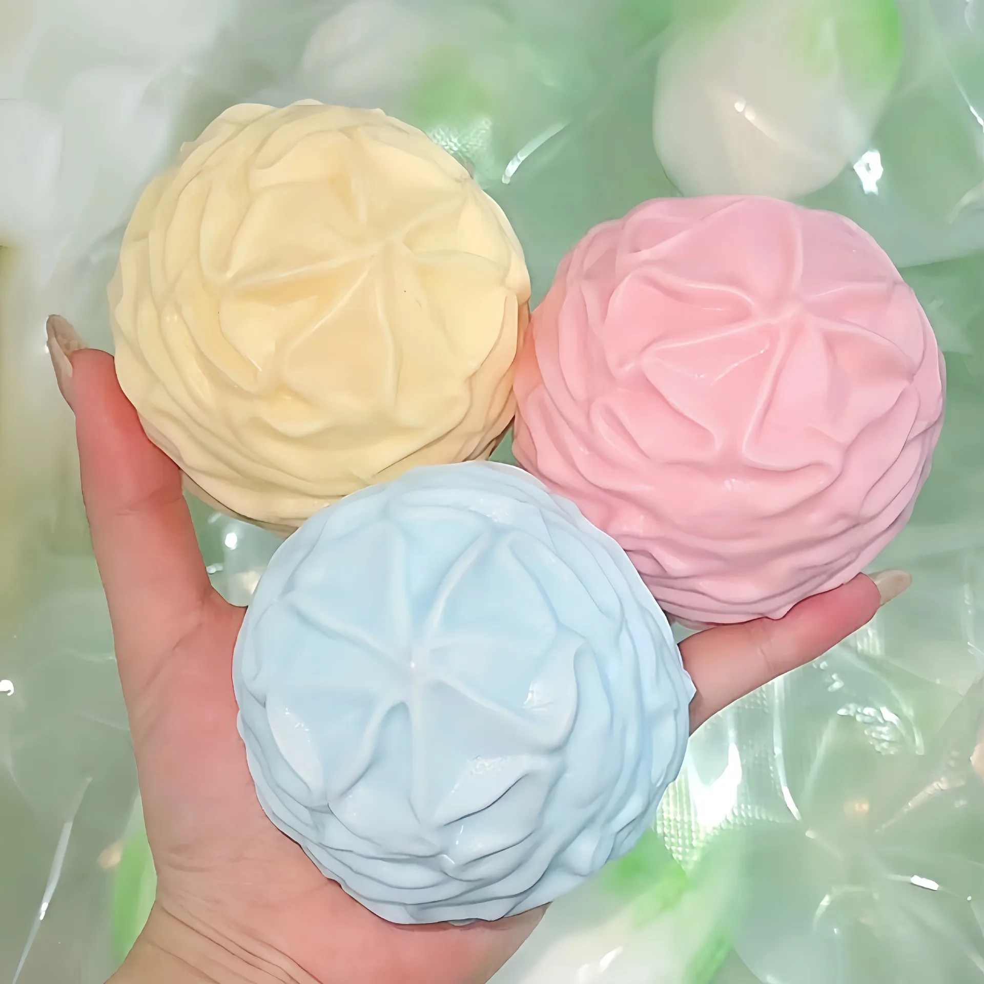 Soft Whipping Cream Squishy Stress Ball Moldable Squeeze ASMR Sensory Fidget Toy Non-Bounce Anti Anxiety Relief Toys for Ad