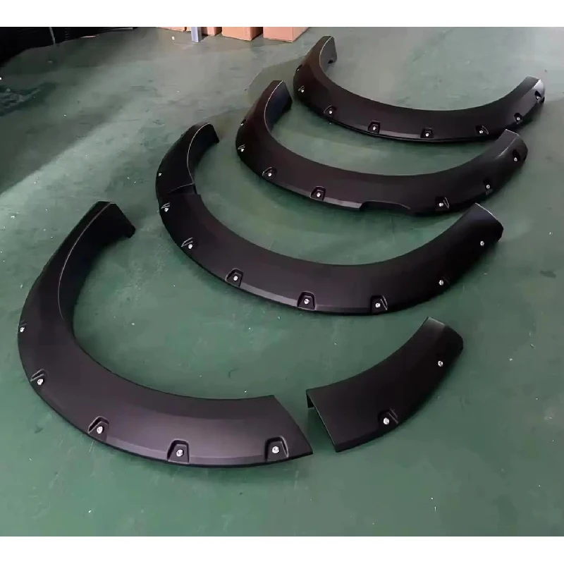 

Flares With Decorative Screw