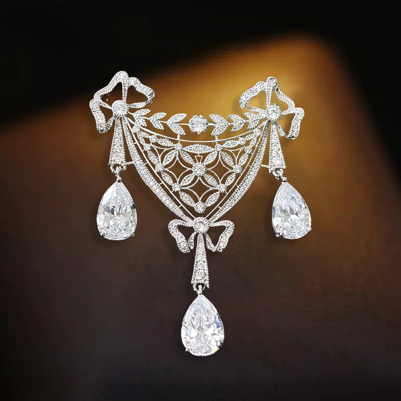 Luxury Shinying Zircon Fringed Bow Brooch Chic Classical Wheat Flower Hollow Design Brooches for Women Corsage Broche Decorativo view 4