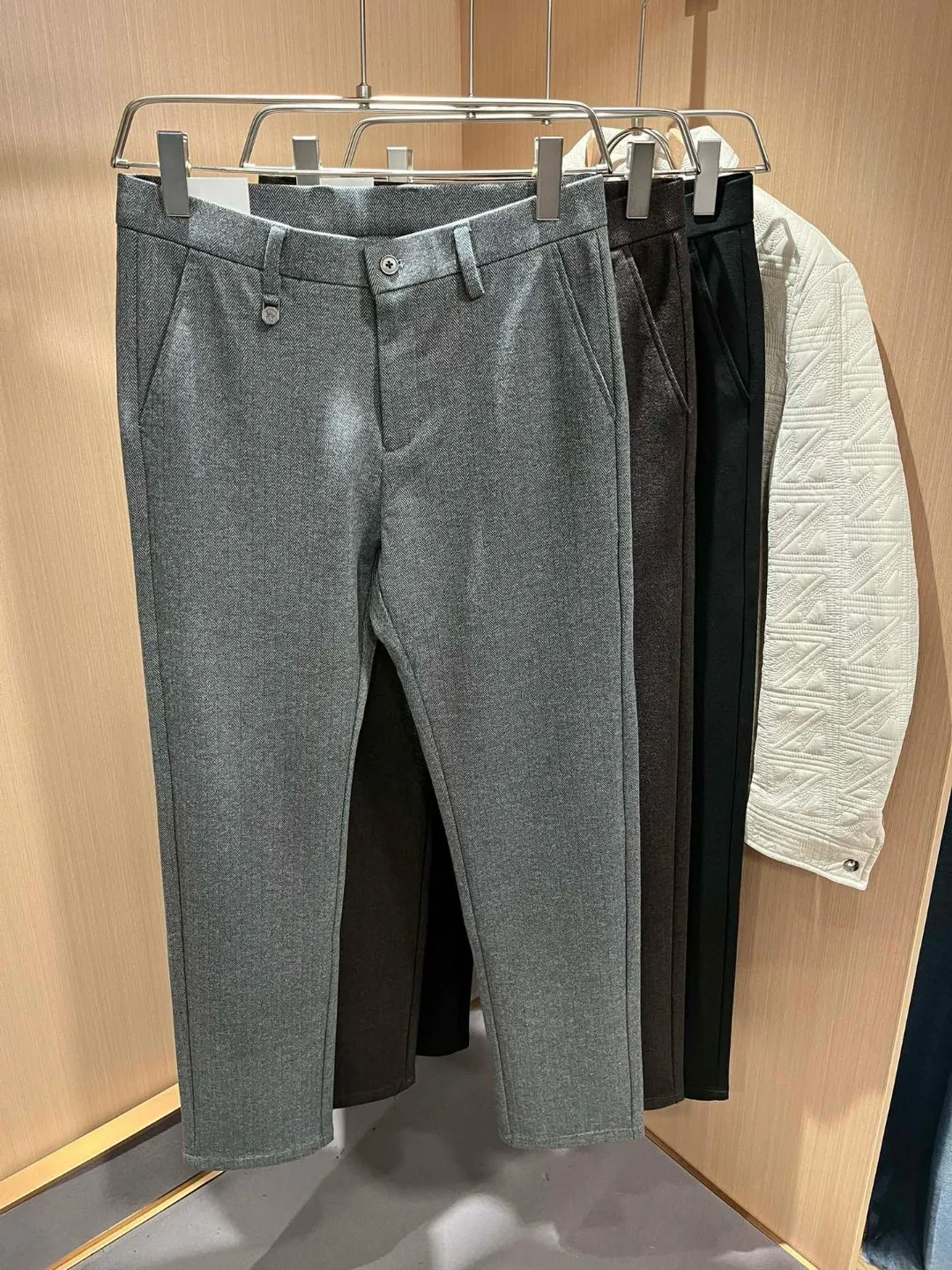 กางเกงลำลองทรงตรงสไตล์อิตาลี BC สำหรับธุรกิจและชีวิตประจำวัน