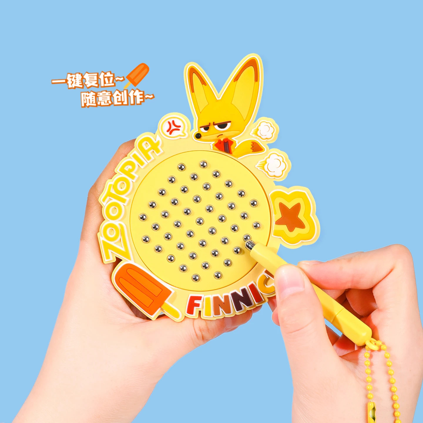 Gantungan kunci kartun Disney Zootopia Judy Nick, papan gambar bola baja magnetik, gantungan kunci mobil liontin ransel yang indah dan lucu