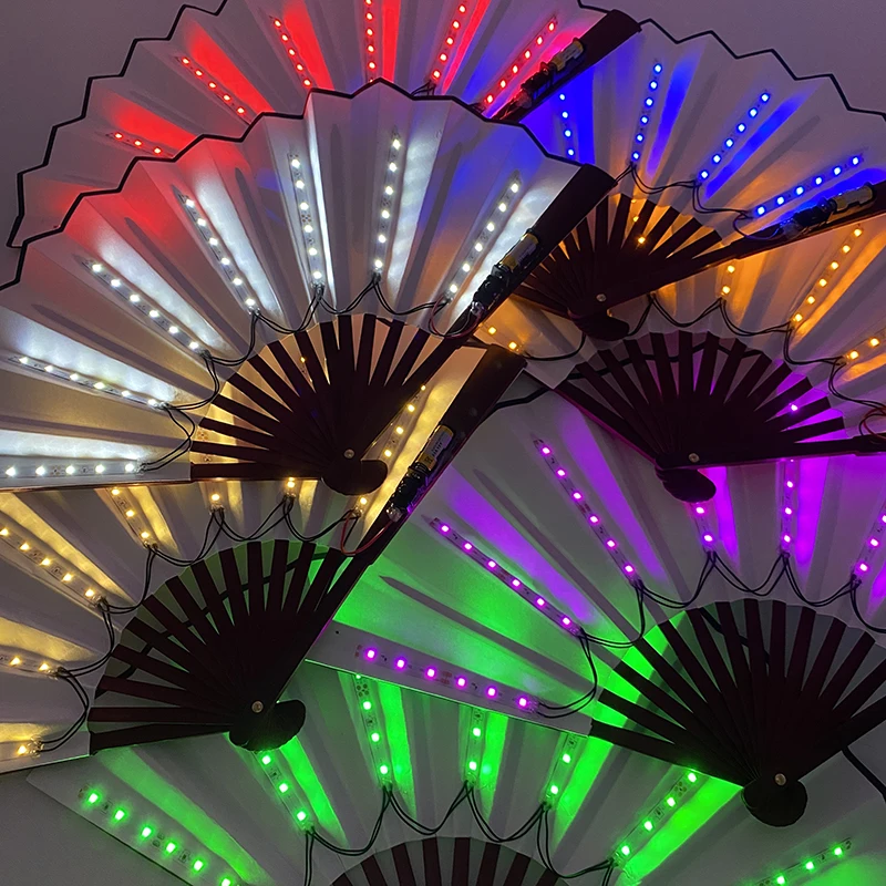 10/13 Zoll Leuchtender Handfaltfächer Hochzeitsgeschenke Fächer mit LED-Lichtern Verschiedene Stile Leuchtende Festival-Fächer Bar-Requisiten – Detail 7