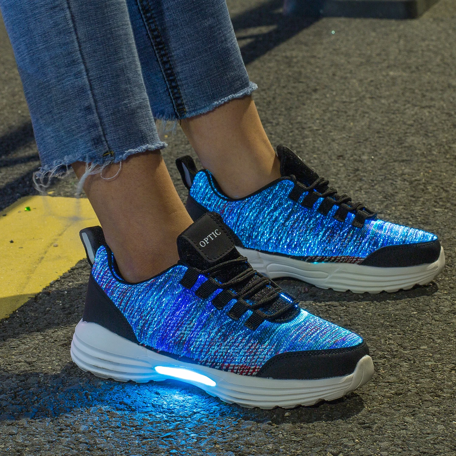 kids OPTIC LED Shoes Light For childrens Sneakers USB Recharging Fiber OPTIC Cloth Elastic Sole Glowing Light Casual Shoes 29-35