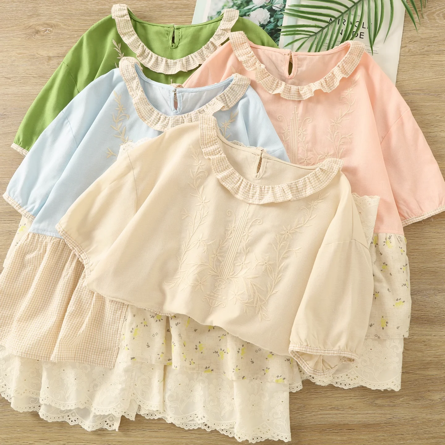 

2025 Japanese Mori Girl Lace Patchwork Shirt For Women Sweet Vintage Embroidery Green Kawaii Cotton Linen Pullover Tops