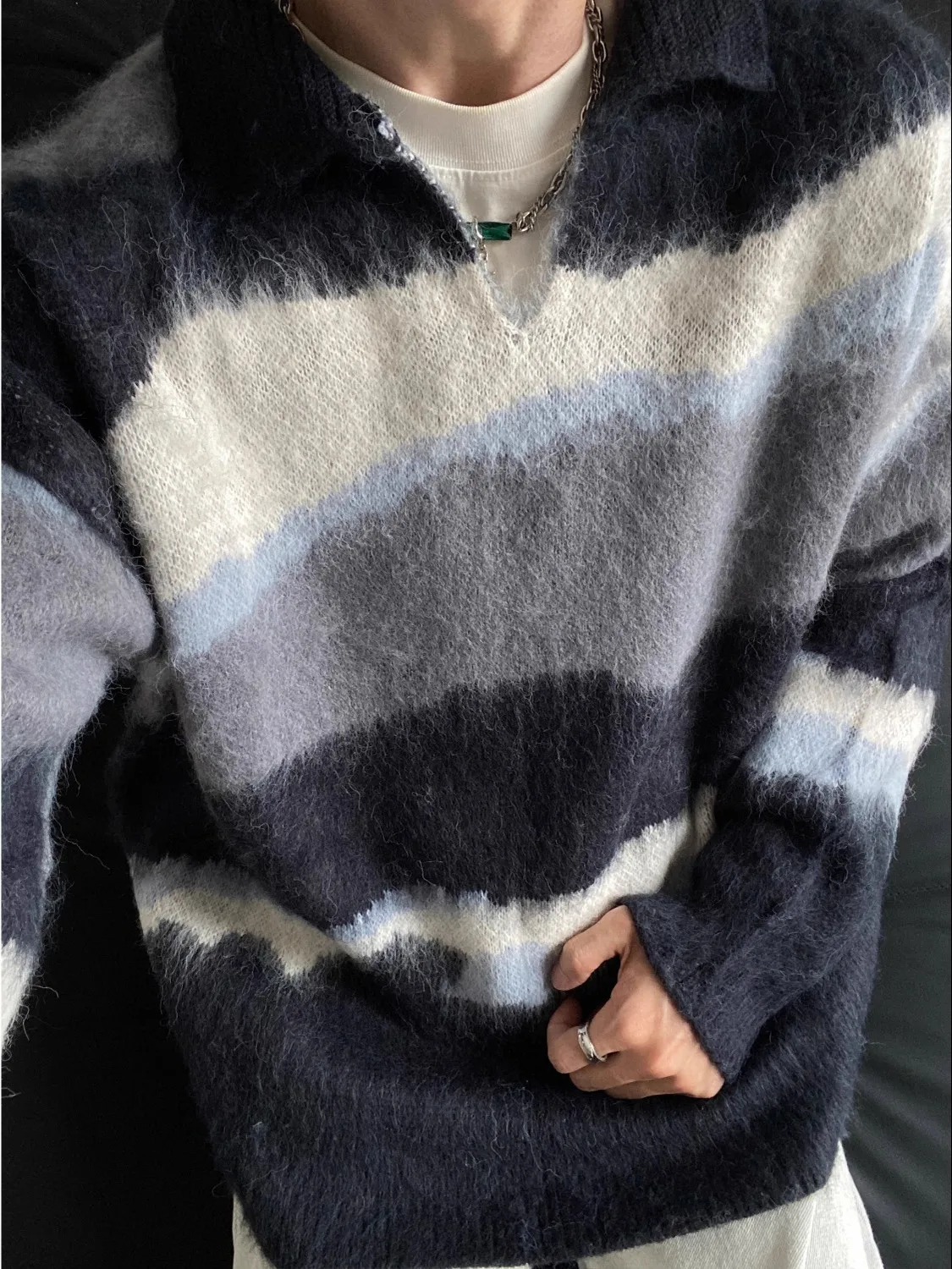 

Fall Winter Lazy Sle Couple Matching Striped V-Ne Color Blo Knitwear American Sle Turn-down Collar Long Sve Top