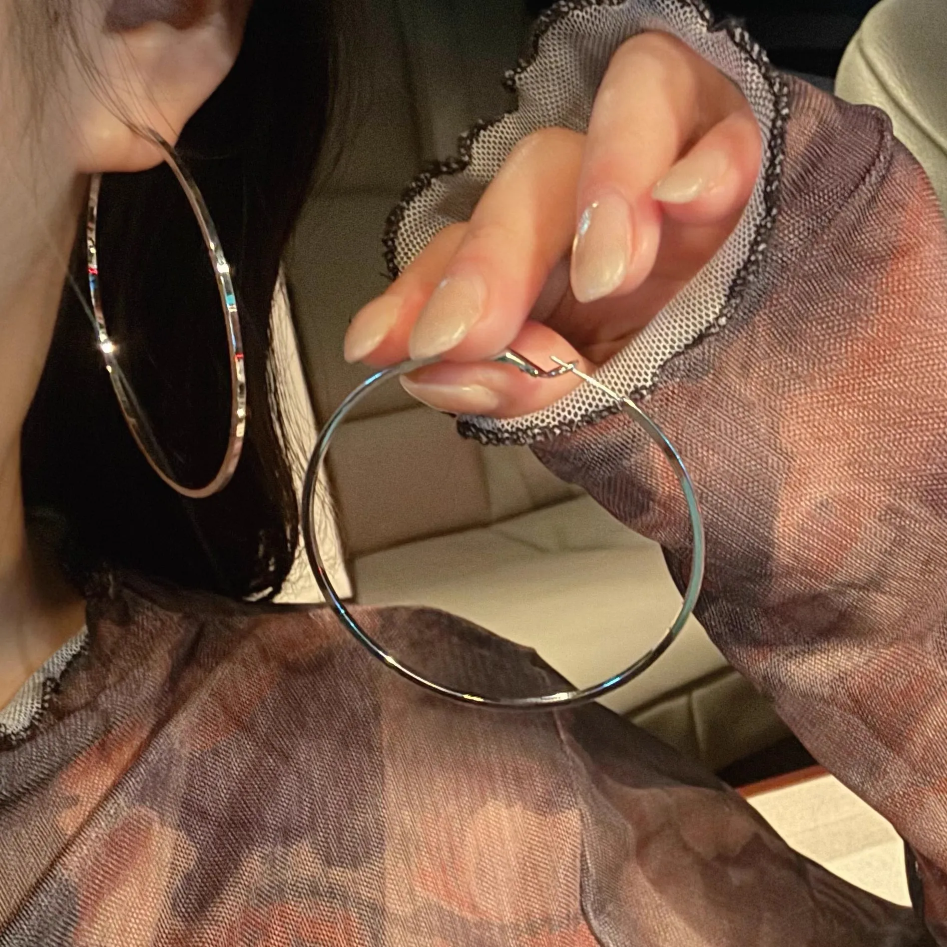 

Minimalist and Exaggerated Geometric Large Circle Hoop Earrings for Women Gold Color Ear Ring Fashion Jewelry Accessories Gift