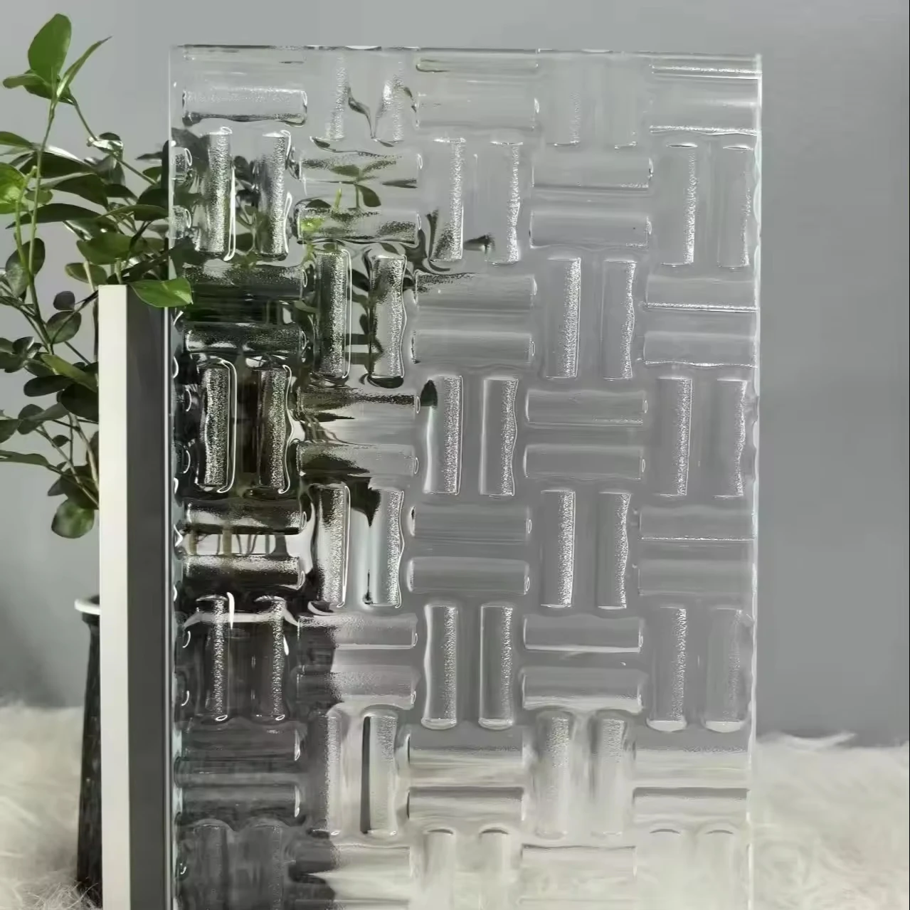 Customized Modern Solid Transparent Glass Brick Partition Board Factory Price Direct Sales Industrial Hot Melt Glass