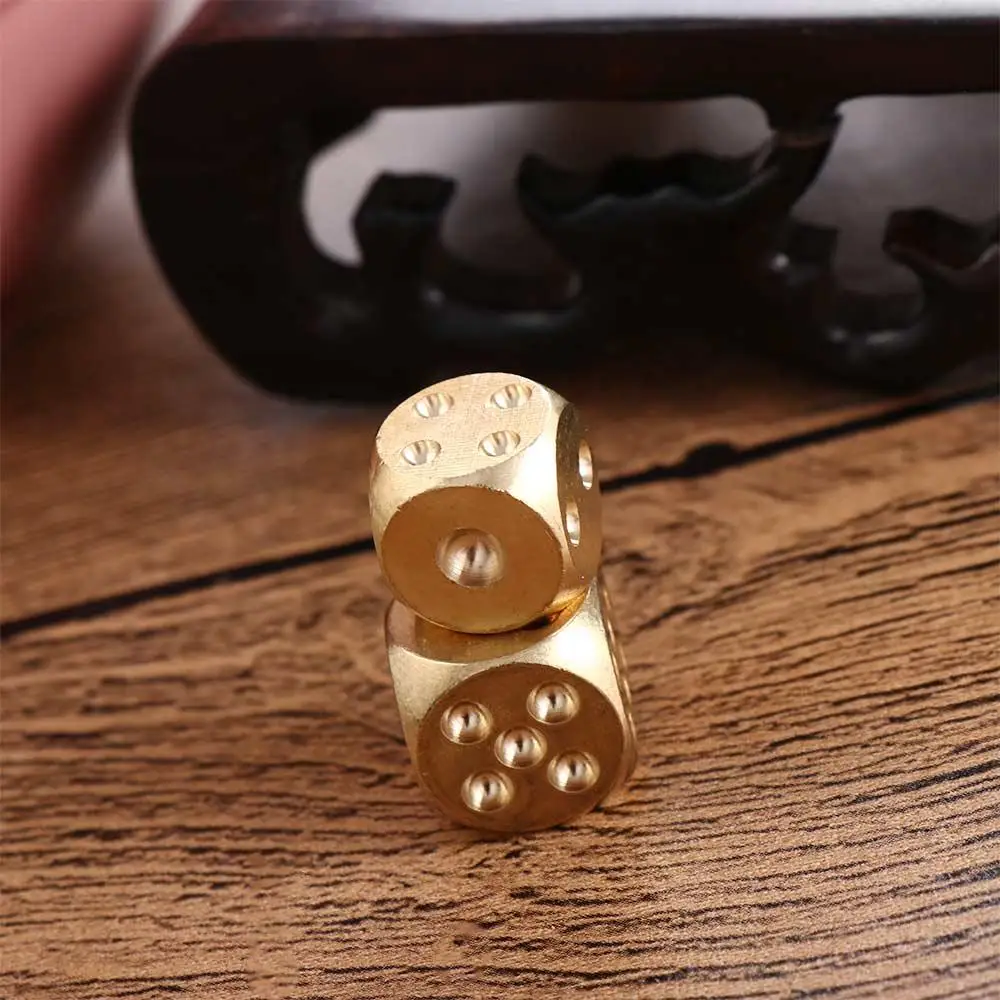 Creative Hand Polished Pure Copper Bar Supplies Figurines Playing Game Tool Copper Dice Brass Dice Metal Solid Dice Solid Dice