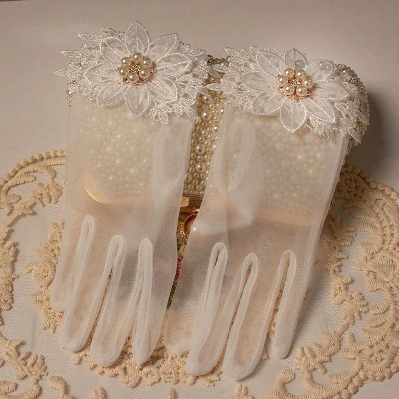 

Elegant Short Mesh Lace Thin Tulle Gloves Opera Evening Party Wrist Mitten Bride Wedding Accessories