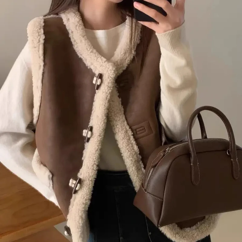 Solid Color Women's Vests Slim Fit Cold Cheap Elegant Insulated Lady Lamb Plush Giletes Pretty Lightweight Padded Working Autumn