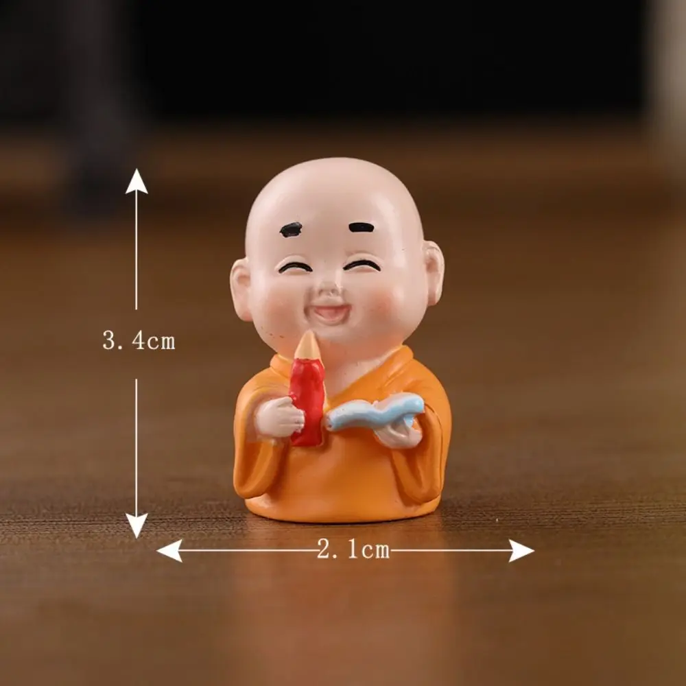 

Styles Buddhist Monk Mini Cute Desktop Decor Car Decoration DIY Garden Trinkets Small Ornament Buddha Ornaments Mini Figurine