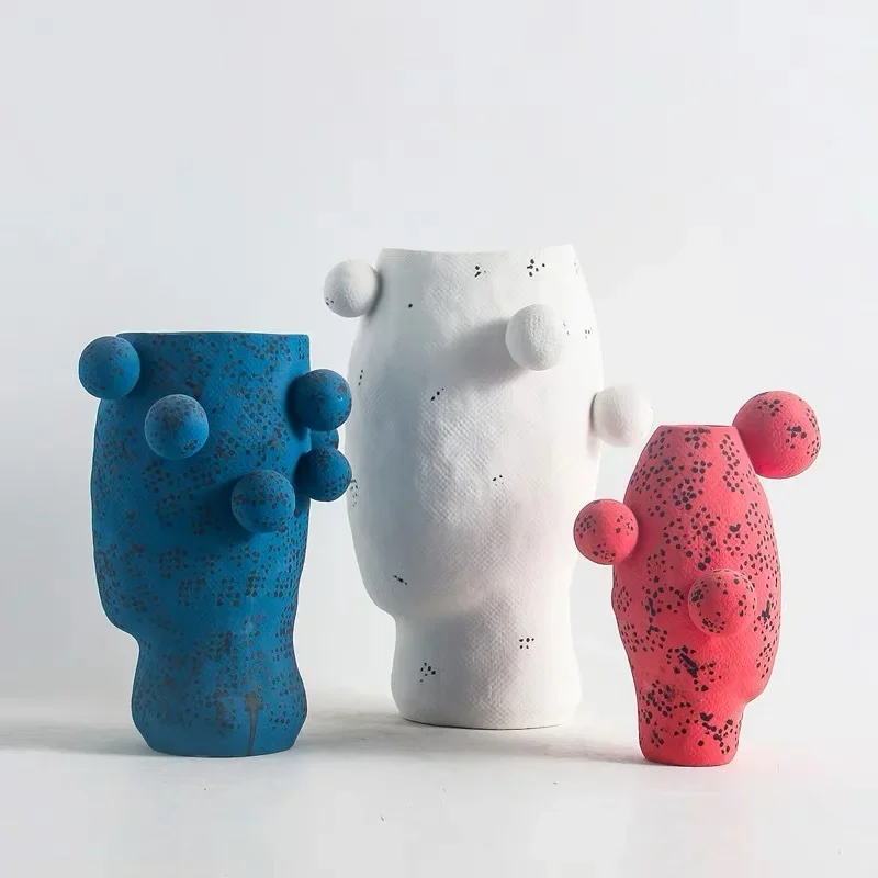 Ornement de bijoux de salle modèle