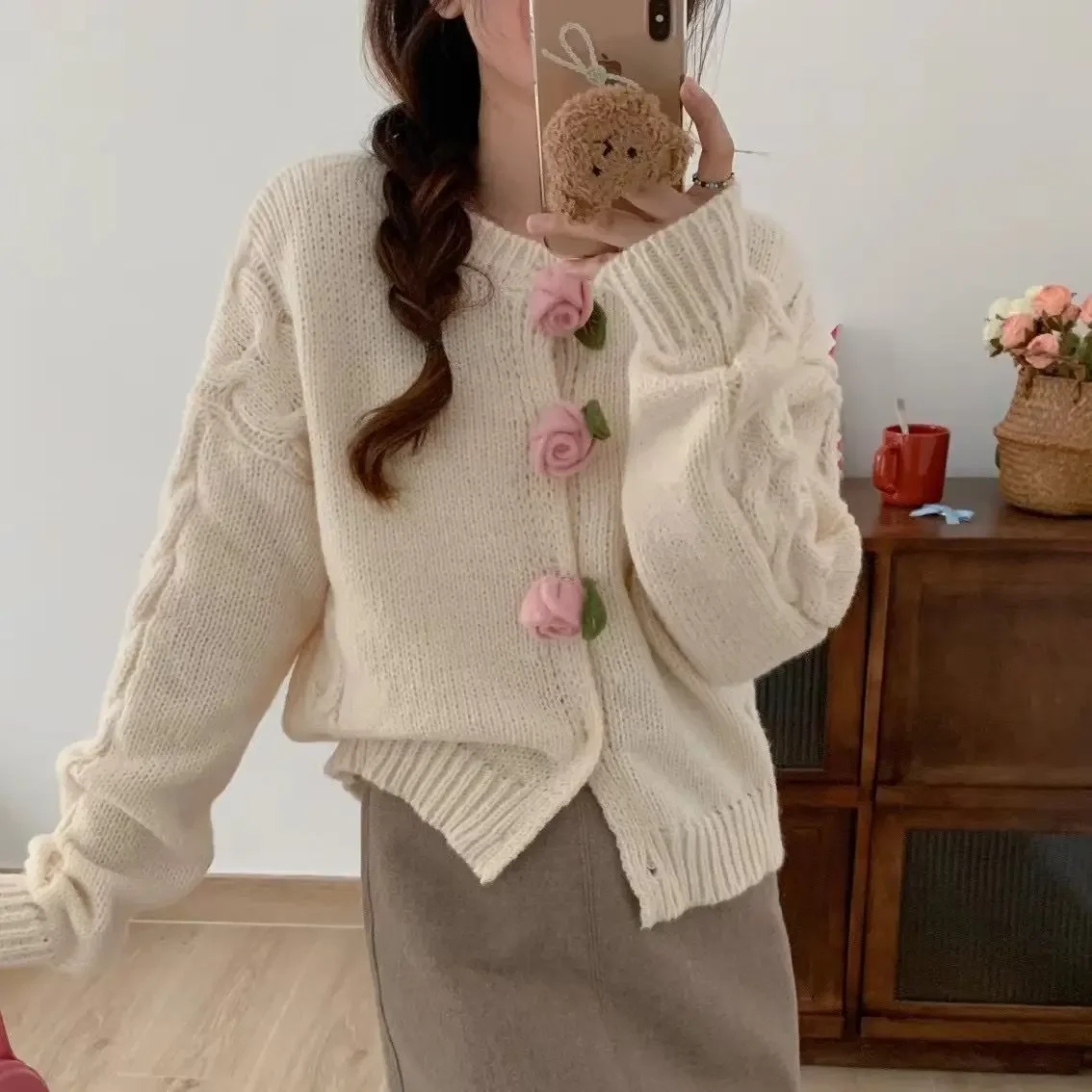 

Women Knitted Floral Full Sleeve Short Sweaters Coats Round Neck Solid Single Breasted Splice Regular Cardigan Autumn Winter