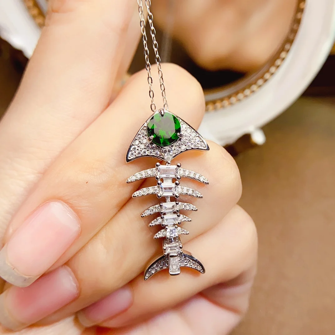 

6mm Natural Diopside Pendant S925 Sterling Silver Certificate Fishbone Design Fine Fashion Charm Weddings Jewelry for Women FS