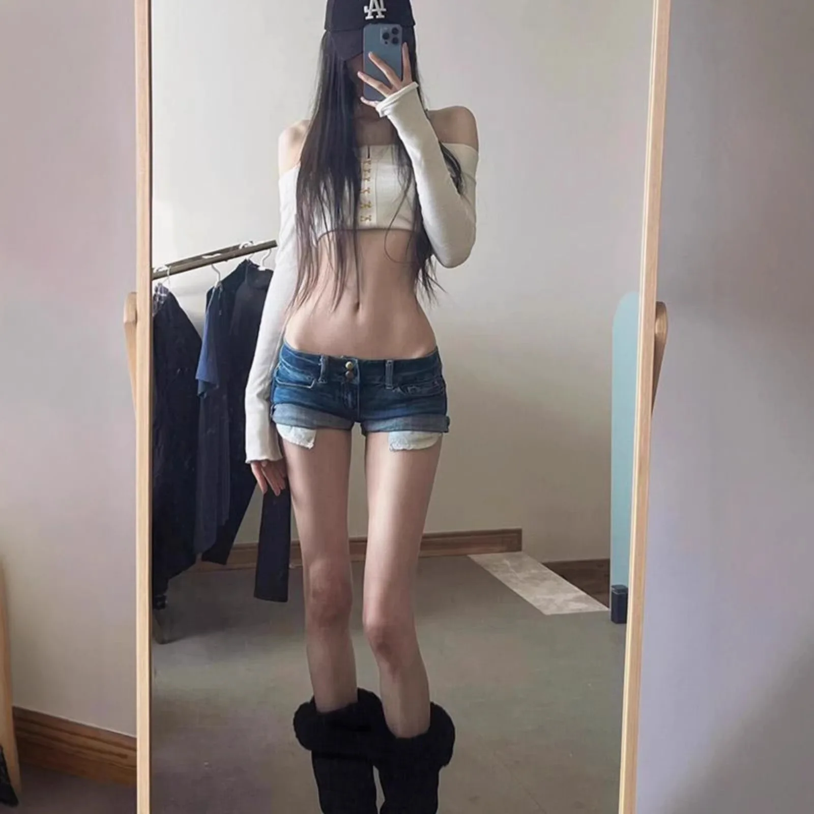 Retro Low-rise Denim Y2k Super Mini Shorts for Women Summer New Spice Girls Slim Curling Elastic Tight Jeans Hot Pants