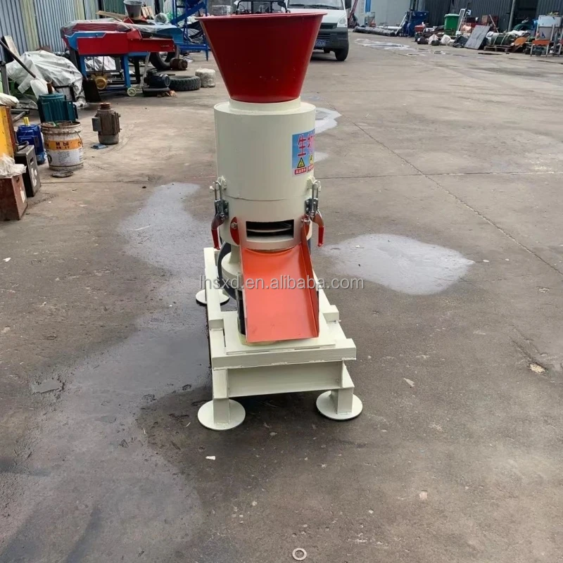 Wood Pellets Making Machine Sawdust Wood Pellet Machine diesel Engine Wood Pellet cat  Making Machine