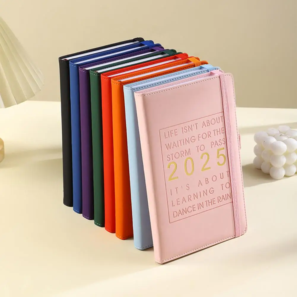 Еженедельный планировщик 2025 в твердом переплете, Еженедельный планировщик 2025, вдохновляющие цитаты 2025, блокнот с искусственной кожей в твердом переплете ежемесячный