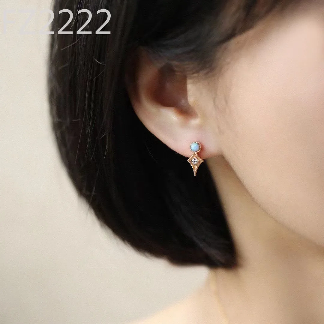 High-end retro Symphony Star imitation opal stud earrings women's fashion temperament jewelry