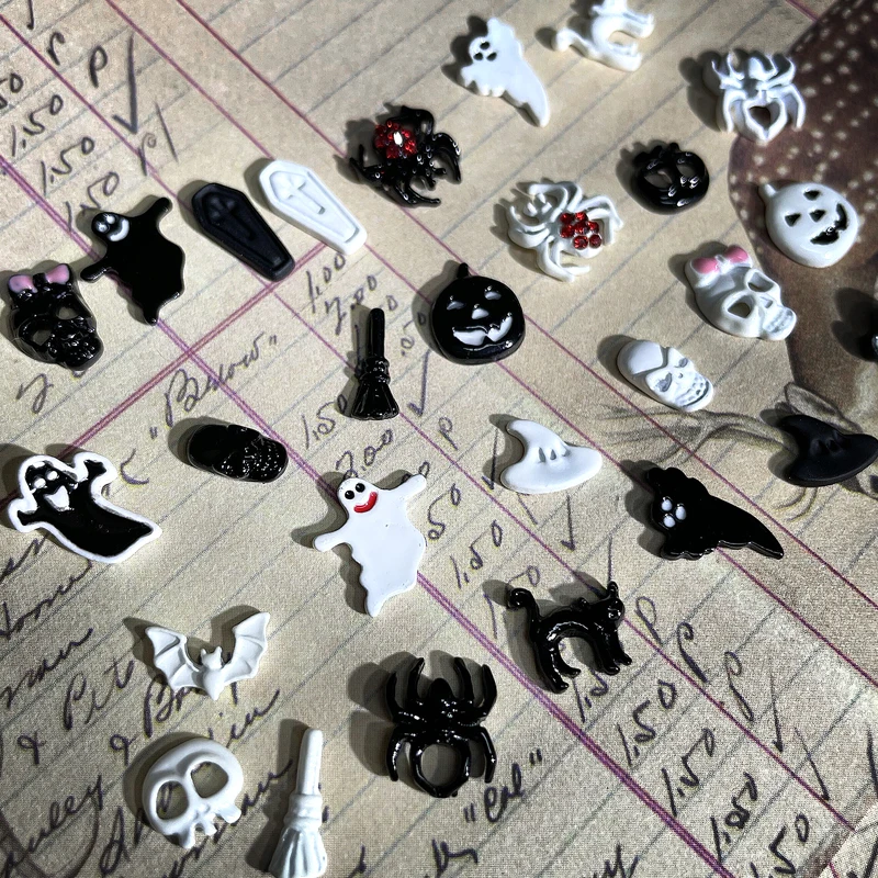 10PCS Simple Black White Halloween Skull Pumpkin Head Spider Ghost Witch Alloy Nail Art Rhinestones Decorations Manicure Charms