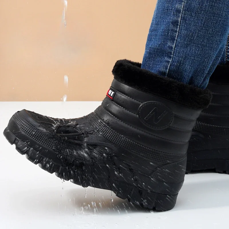 Winter Plush Warm shoes men Outdoor Waterproof Cotton shoes man Rain Boots Work Boots Mid-high Tube Water Shoes Snow Boots botas