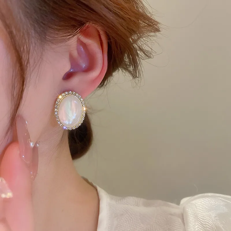 Vintage Big Oval Opal Earrings For Women Gold Color Korean Fashion Jewelry 2026 Trending Luxury Crystal Stud Earrings 2Z40