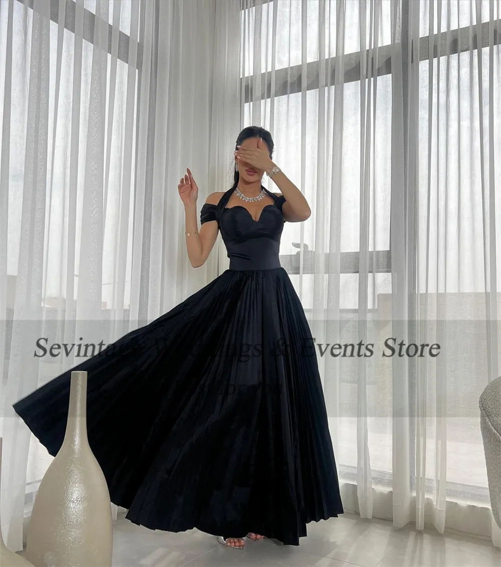 Sevintage Elegant Black A-Line Evening Dress Halter Off The Shoulder Ruched Floor Length Prom Gown Simple Algerian Outfit 2024