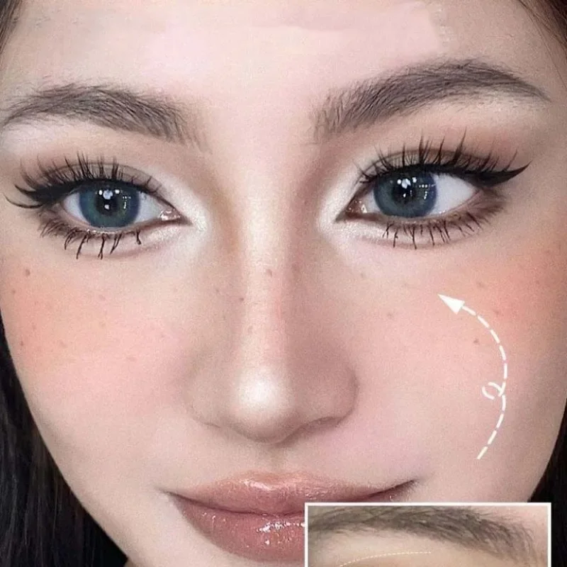 Dwukolorowy rozświetlacz i cień do powiek w pudrze, delikatny, naturalny, lekki, matowy wykończenie, cień do powiek z efektem soft focus, rozjaśniający makijaż.