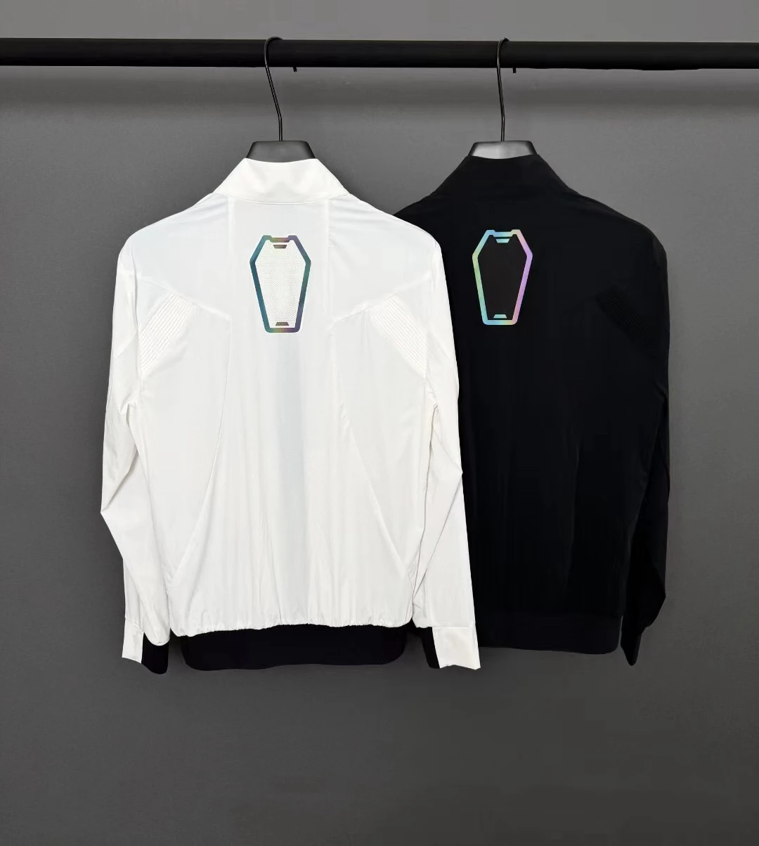 2026 New Brand Outdoor Golf Jacket Men High Quality Sports Breathable Golf Clothing Big Size Black White Golf Jersey