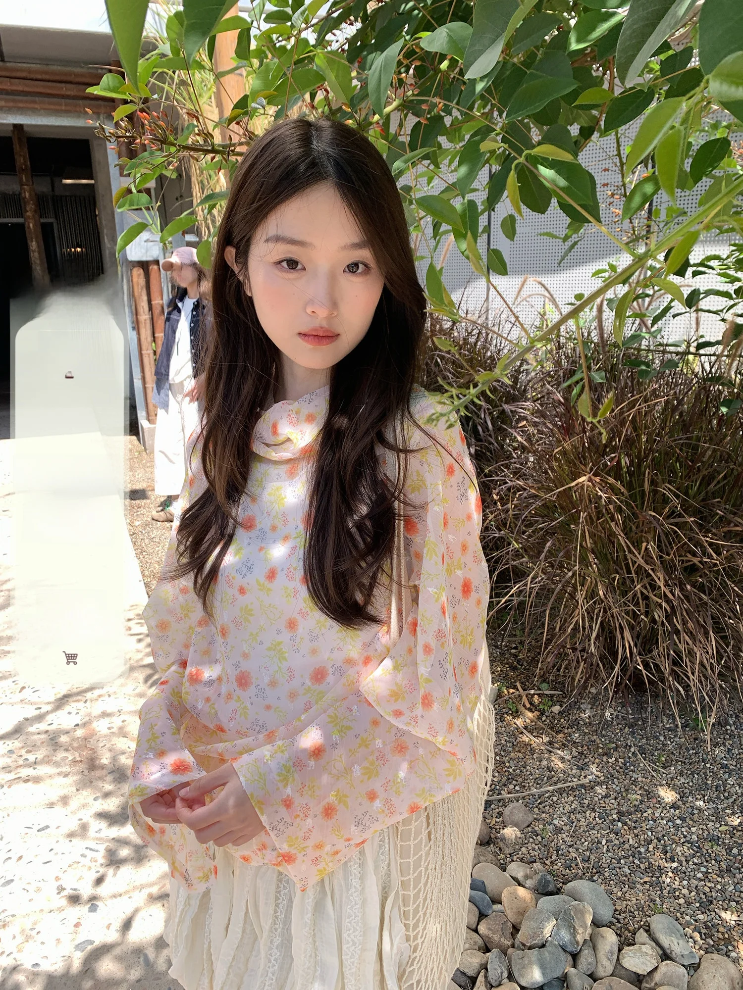 

Женская дышащая легкая футболка Sinbounboun с длинным рукавом и цветочным сетчатым узором, весна 2026, с дизайнерским вырезом, хлопок