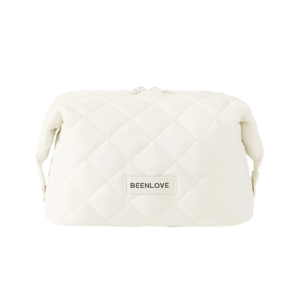 New Quilted Makeup Bag Soft Padded Exterior Waterproof Toiletry Bag Portable Large Capacity Cosmetic Bag Cosmetic Organization