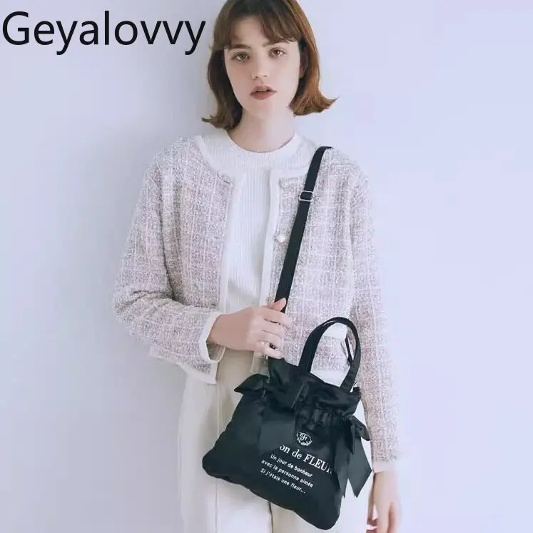 borsa-a-tracolla-in-raso-con-stampa-lettering-e-fiocco-stile-giapponese-nuova-collezione-primavera-autunno-versatile-e-dolce-per-viaggi-e-uso-quotidiano