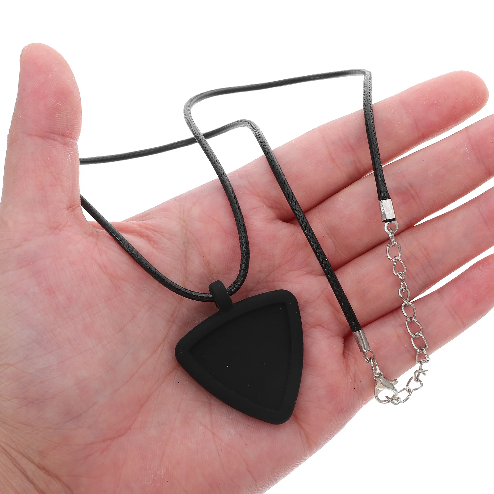 

Silicone Guitar Pick Holder Necklace Double Sided Use with Hanging Strap Compact Protection for Acoustic Guitar