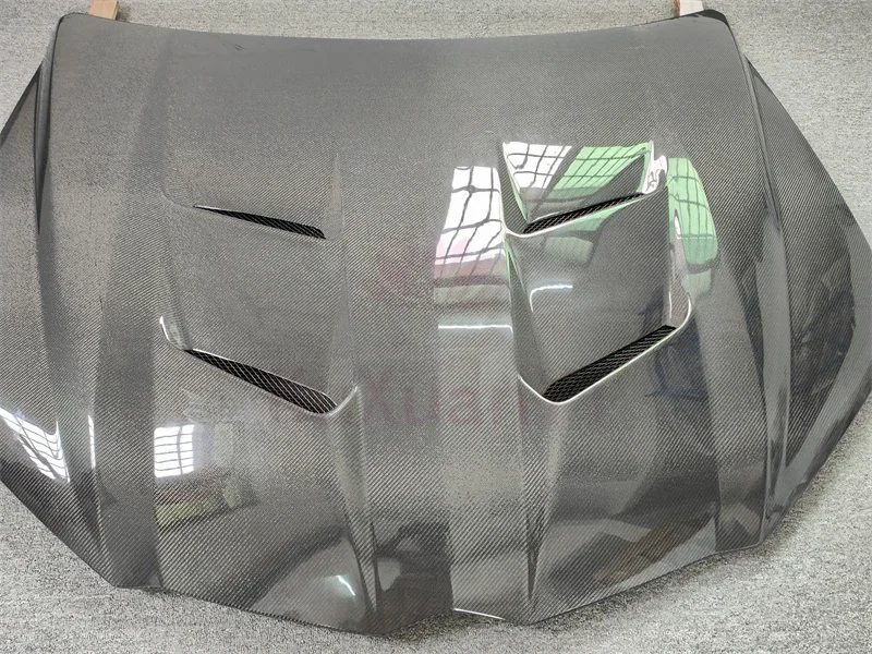 

LANOUT High quality carbon fiber M-style hood body kit for the 2018-2020 For Lamborghini URUS body kit