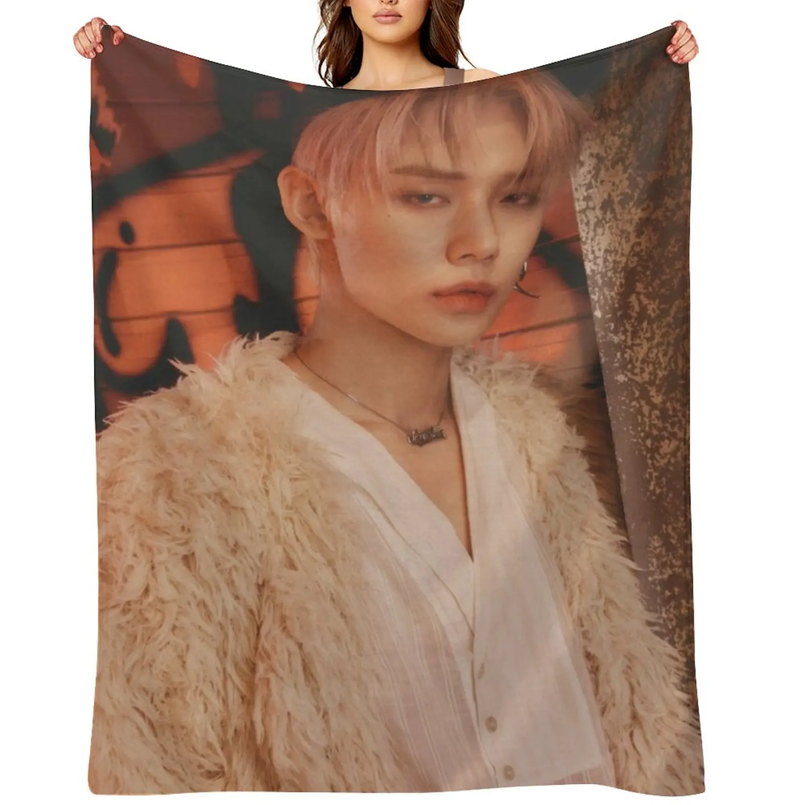 

yeonjun Throw Blanket Decoratives Tourist Furry Camping Blankets