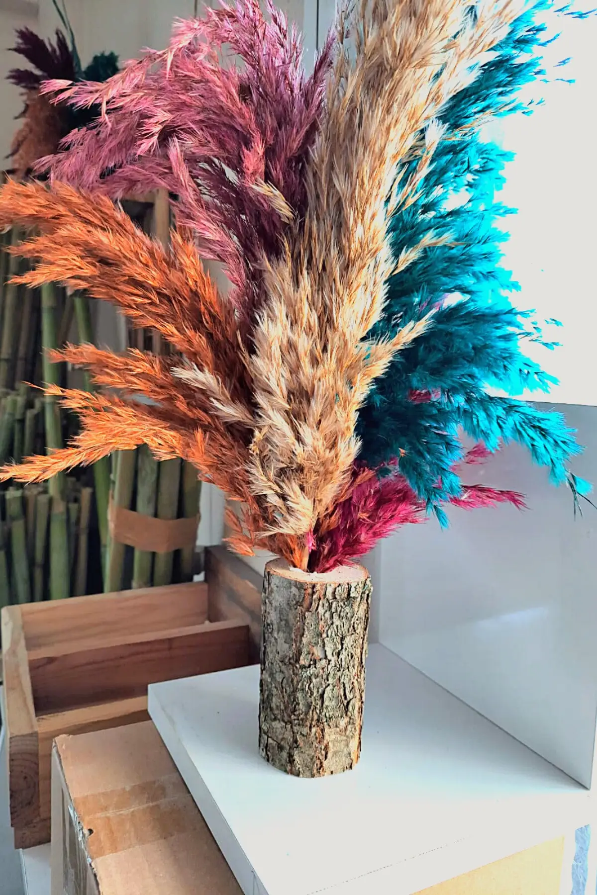 

Mixed Decorative Natural Pampas Log Flower Pot, Event, Wedding & Entertainment Table Ornament & Decor