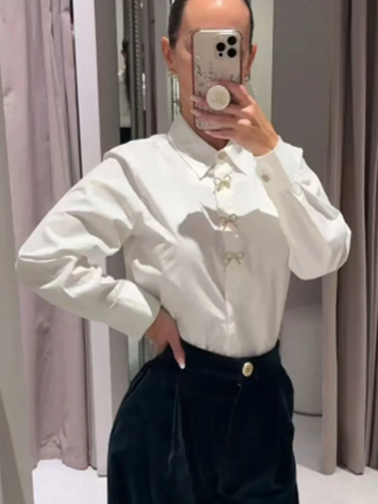 

HH Women Fashion Versatile Jewelry Button Decorated Poplin Solid Lapel Shirt Female Simple High Street Casual Long Sleeve Shirt