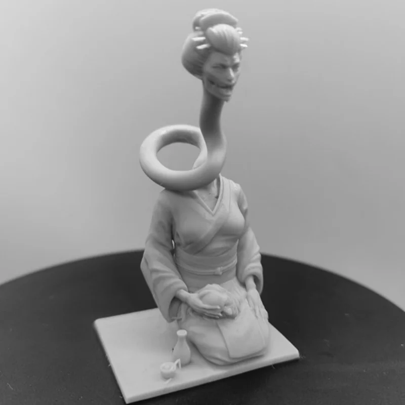 Японский монстр из смолы, модель комплекта, масштаб 1/24, неокрашенные игрушки в разобранном виде