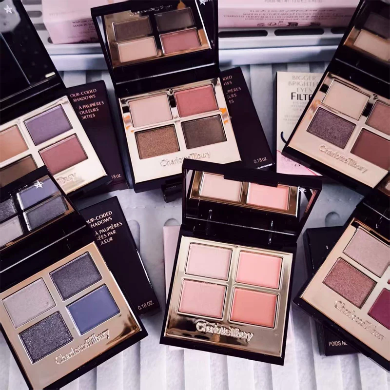 Paleta de Cuatro Colores Charlotte Tilbury Pillow Talk, Lápiz Labial Eragera en Tubo Dorado Pequeño, Fácil de Aplicar, Maquillaje Portátil