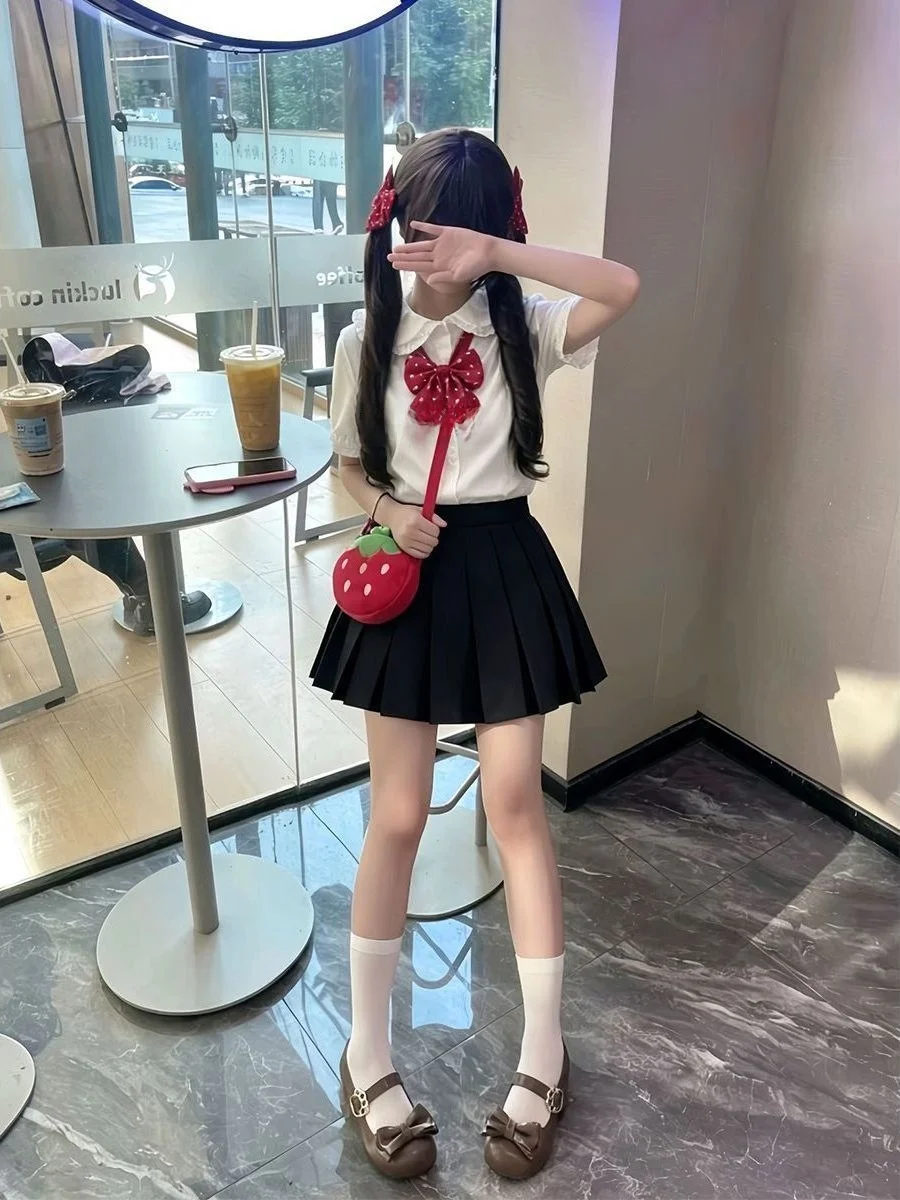

Summer College Style JK Uniform Short Sleeve Doll Collar Shirt Top with Black Pleated Skirt Set Women's Fashion Ensemble