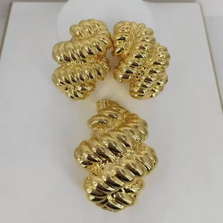 

New Arrival Twisted Snail Shape Light Weight Two Pieces Jewelry Set Trendy Collar Earring Wedding Party Free Shipping Jewellery