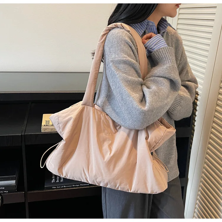 Herbst Winter Baumwolle Umhängetasche Frauen Stilvolle Tote Satchel Handtasche Geräumige Nylon Geldbörse für Arbeit Pendeln und Reisen – Detail 32