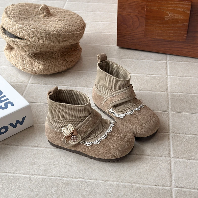 여아 레이스 앵클 부츠 2025 가을 여아 소프트 솔 미끄럼 방지 메리 제인 공주 신발 아기 양말 부츠 귀여운 어린이 숏 부츠