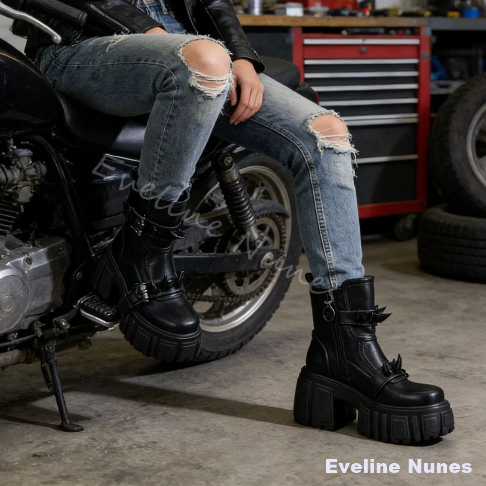 Metal Horn Buckle Punk Boots Women Round Toe Retro Chunky Heels Platform Mid Calf Boots 2026 Autumn Winter Cool Motorcycle Boots
