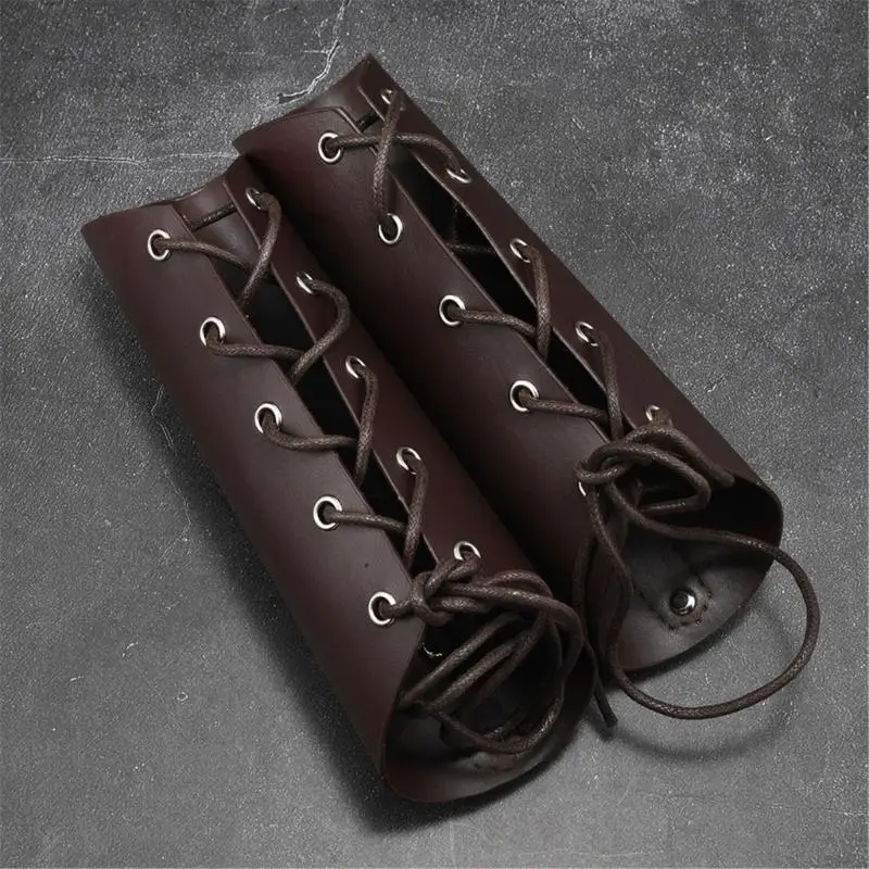 652F 1PC Protezioni per braccioli per regolabili traspiranti Protezioni per polsi in PU stile punk